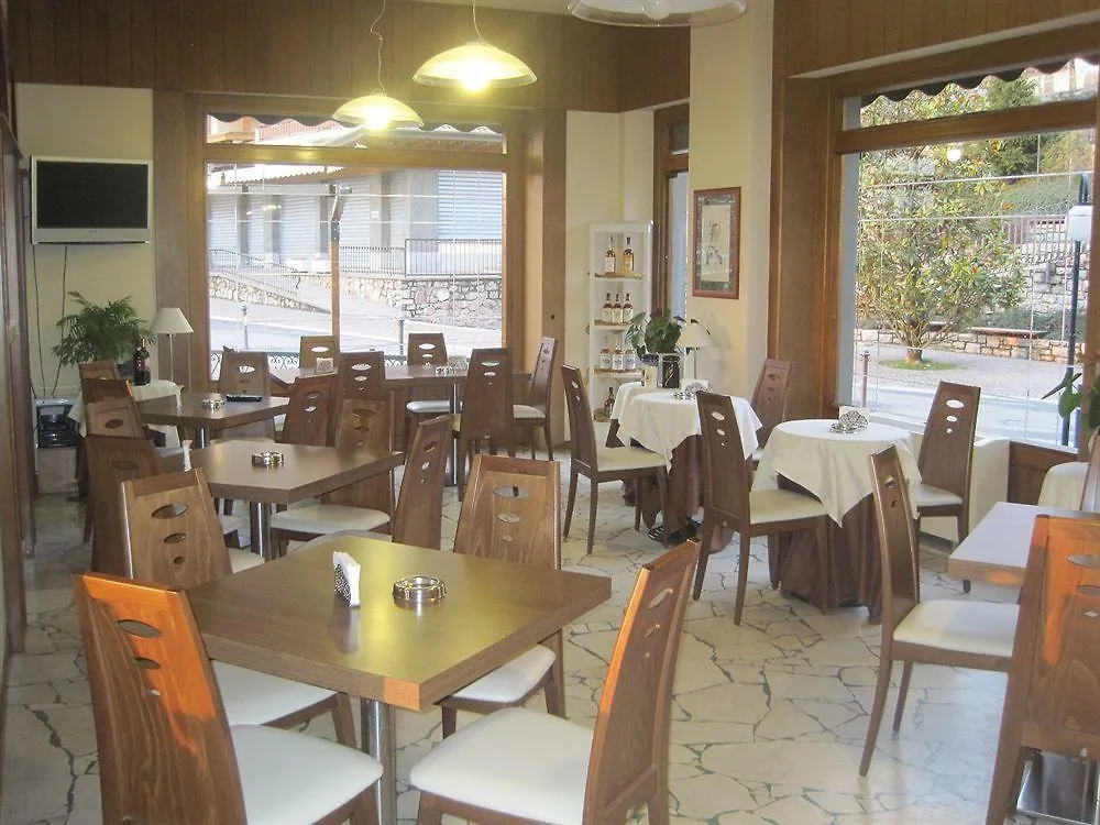 Hotel Residence Moderno Selvino Italy