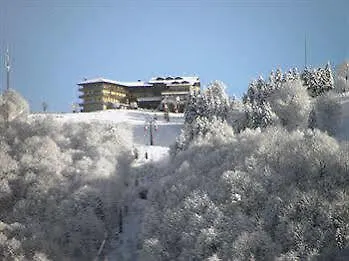 Hotel Residence Moderno Selvino 4*,