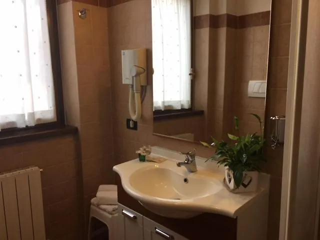 **** Aparthotel Hotel Residence Moderno Selvino Italy